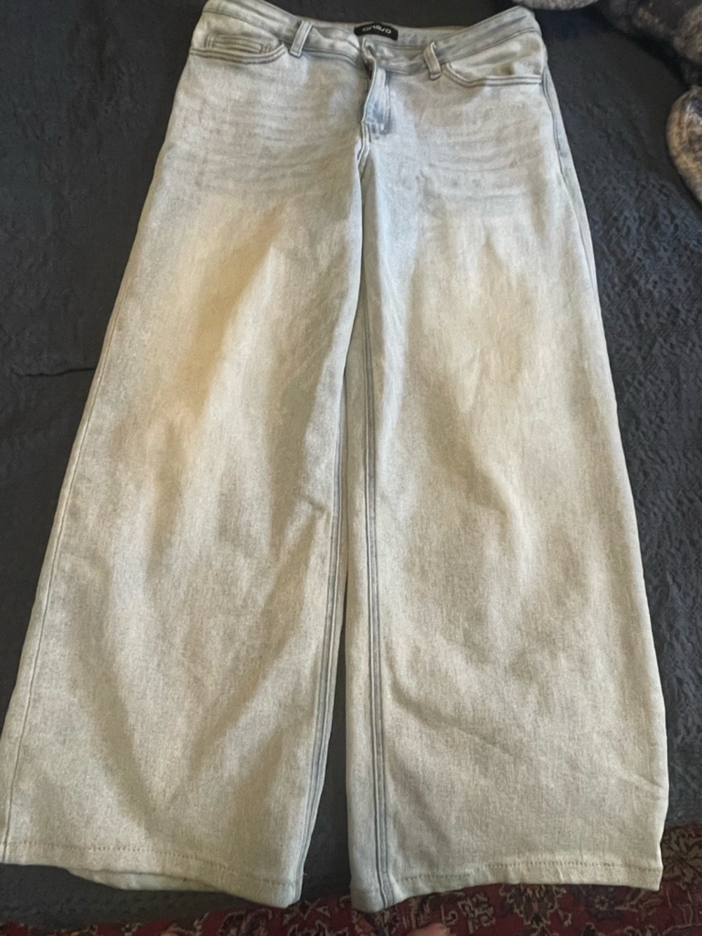 Wide Leg Light Wash Jeans